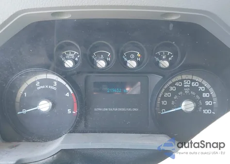 2011 Ford F-250 Xlt z USA, uszkodzony, nr VIN 1FT7X2BT1BEC26048